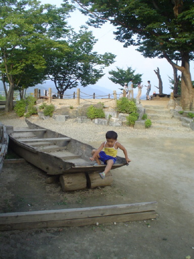 자연과 함께 노는 아이 2 